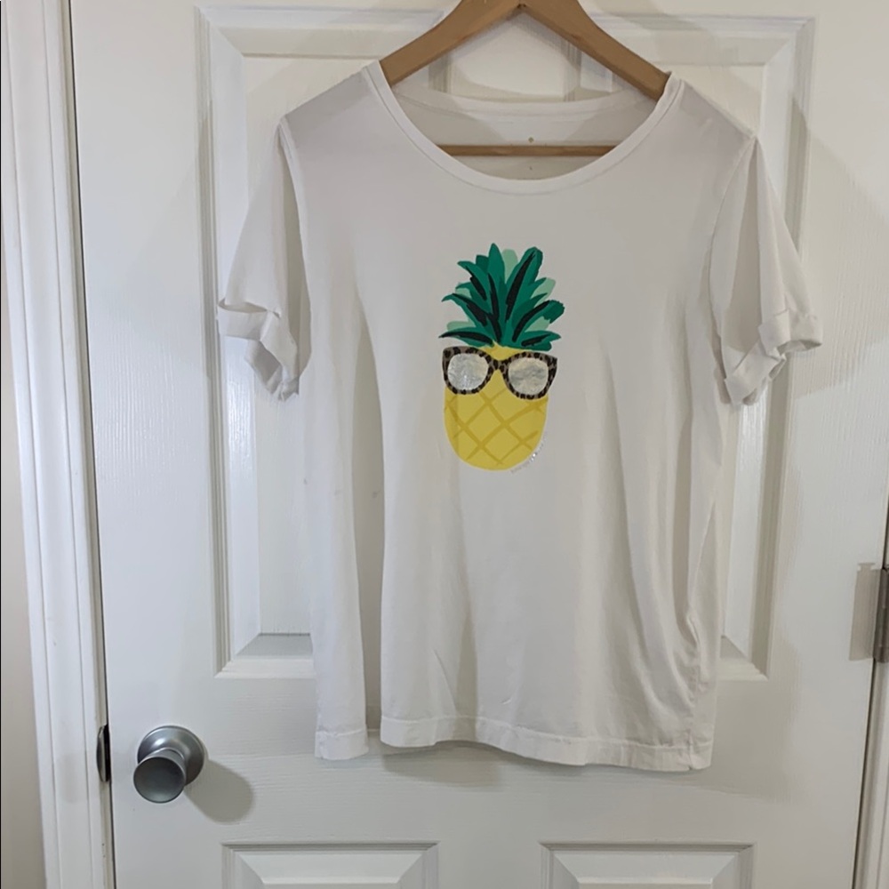 Kate Spade  White Tee with Graphic Pineapple Design. 100% Cotton.  Size Large.